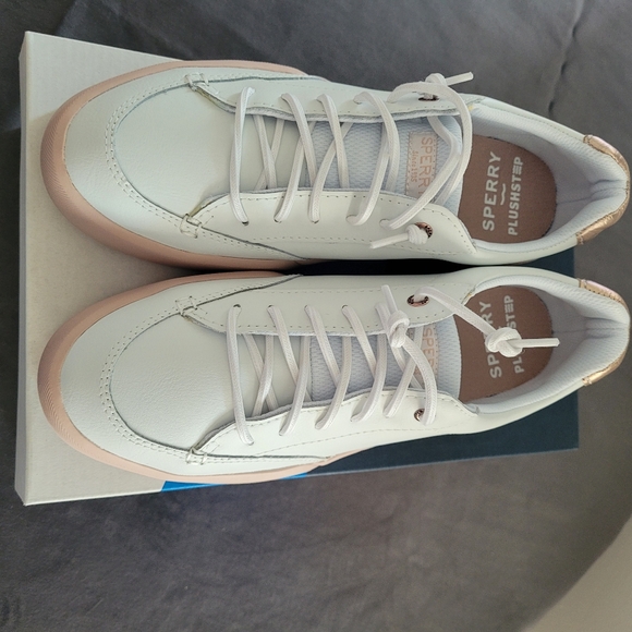 Shoes - Picture 3 of 3